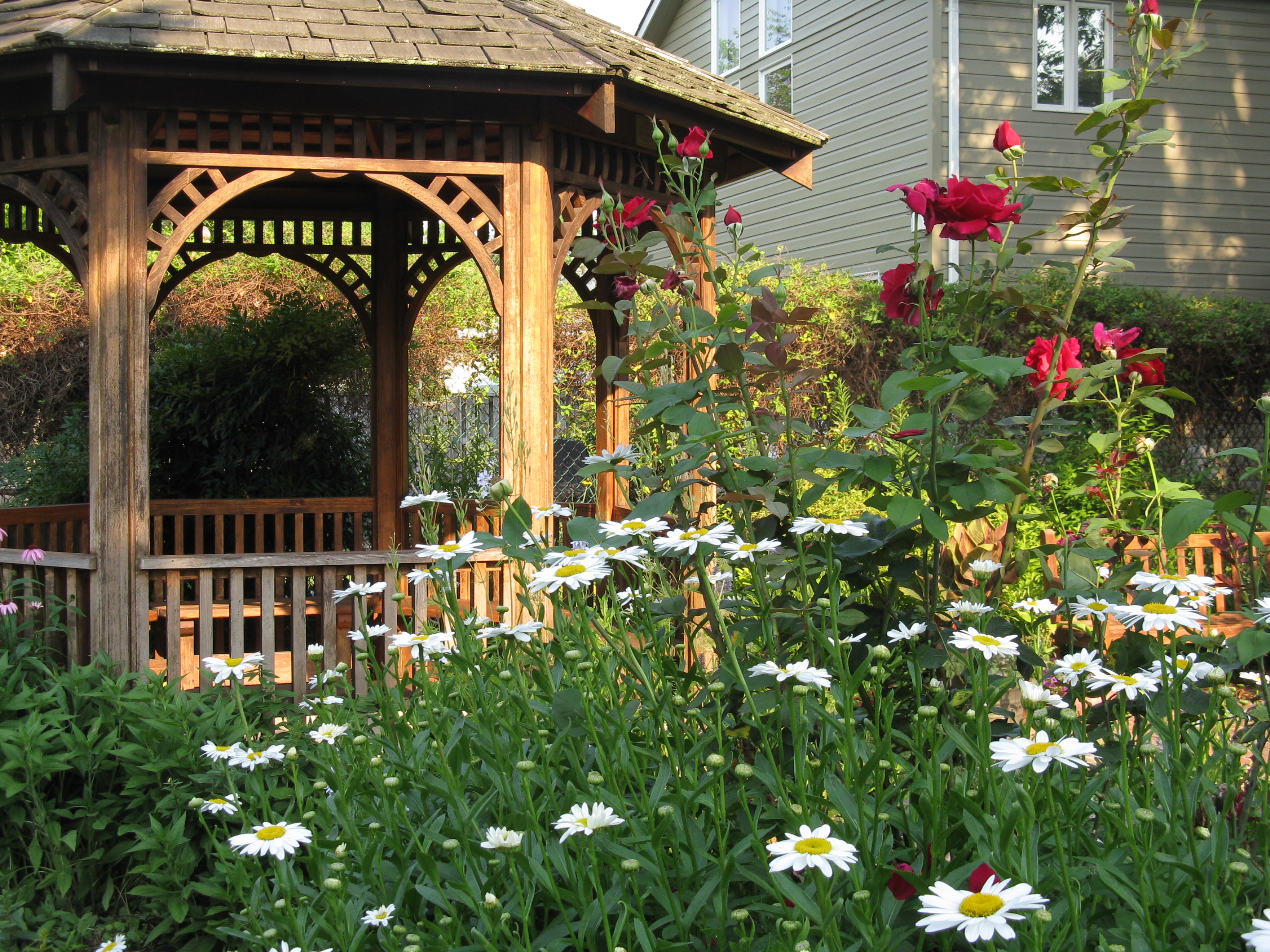 Gazebo at the Glencarlyn Garden